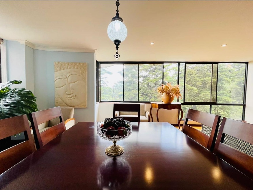 Apartamento en venta en El Poblado, Medellín 5