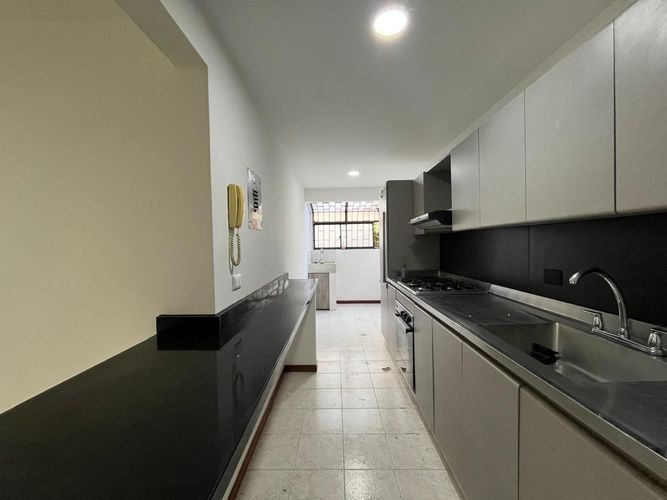 Apartamento de 1 alcoba en arriendo en El Poblado, Medellín, 53 m² · foto 5 de 11