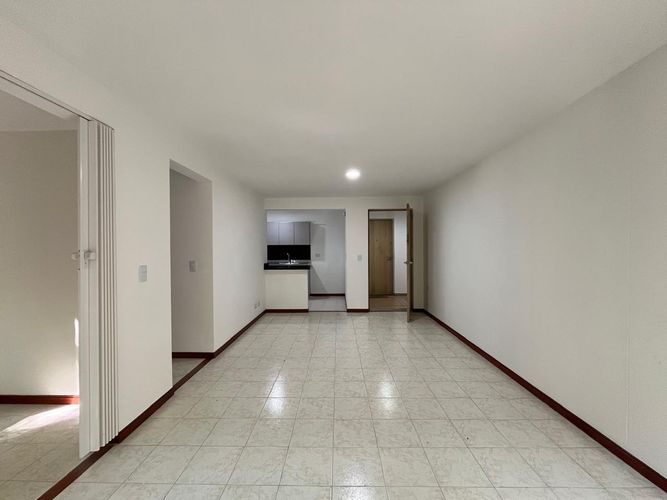 Apartamento de 1 alcoba en arriendo en El Poblado, Medellín, 53 m² · foto 3 de 11