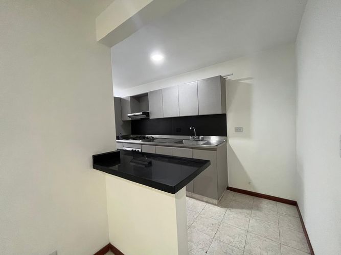 Apartamento de 1 alcoba en arriendo en El Poblado, Medellín, 53 m² · foto 4 de 11