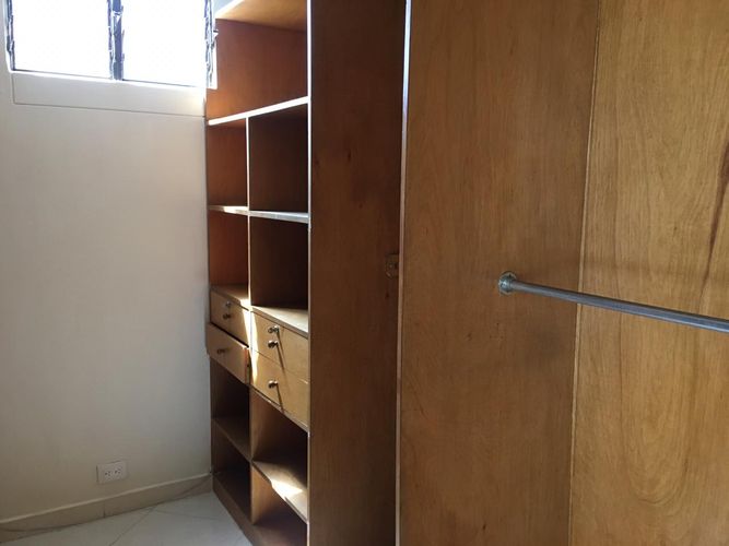 Apartamento de 5 alcobas en arriendo en El Poblado, Medellín, 260 m² · foto 14 de 18