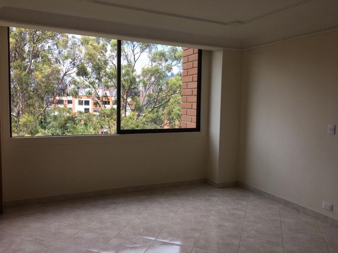 Apartamento de 5 alcobas en arriendo en El Poblado, Medellín, 260 m² · foto 17 de 18