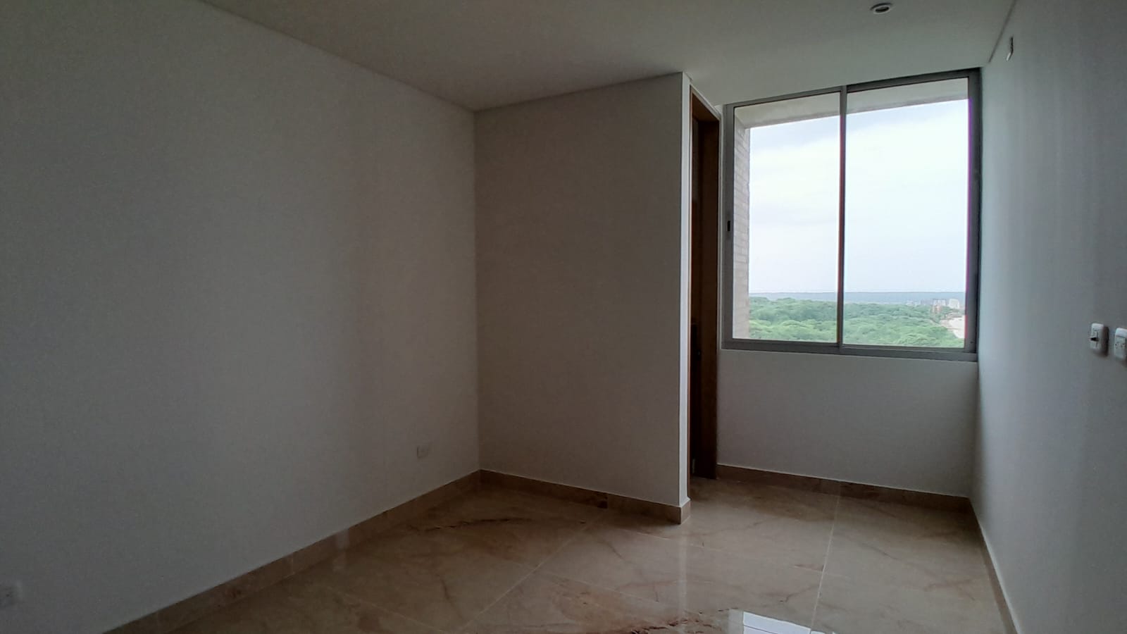 Apartamento en arriendo en El Castillo, Barranquilla · foto 9 de 19