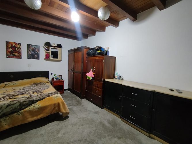 Casa de 3 alcobas en venta en Enciso, Medellín, 139 m² · foto 11 de 18