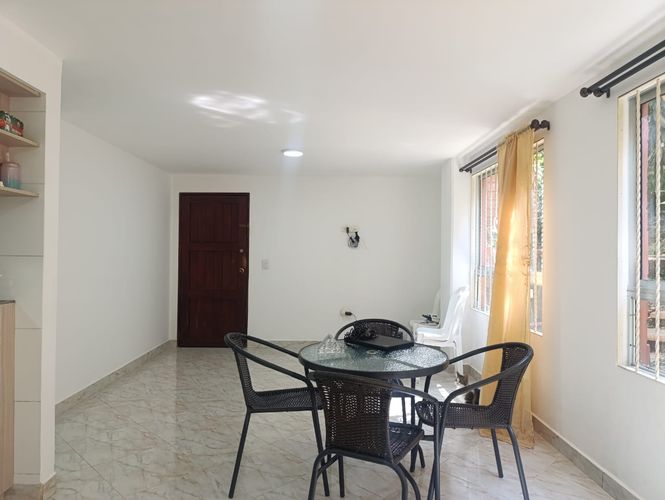 Apartamento de 3 alcobas en venta en San Lucas, Medellín, 83 m² · foto 5 de 19