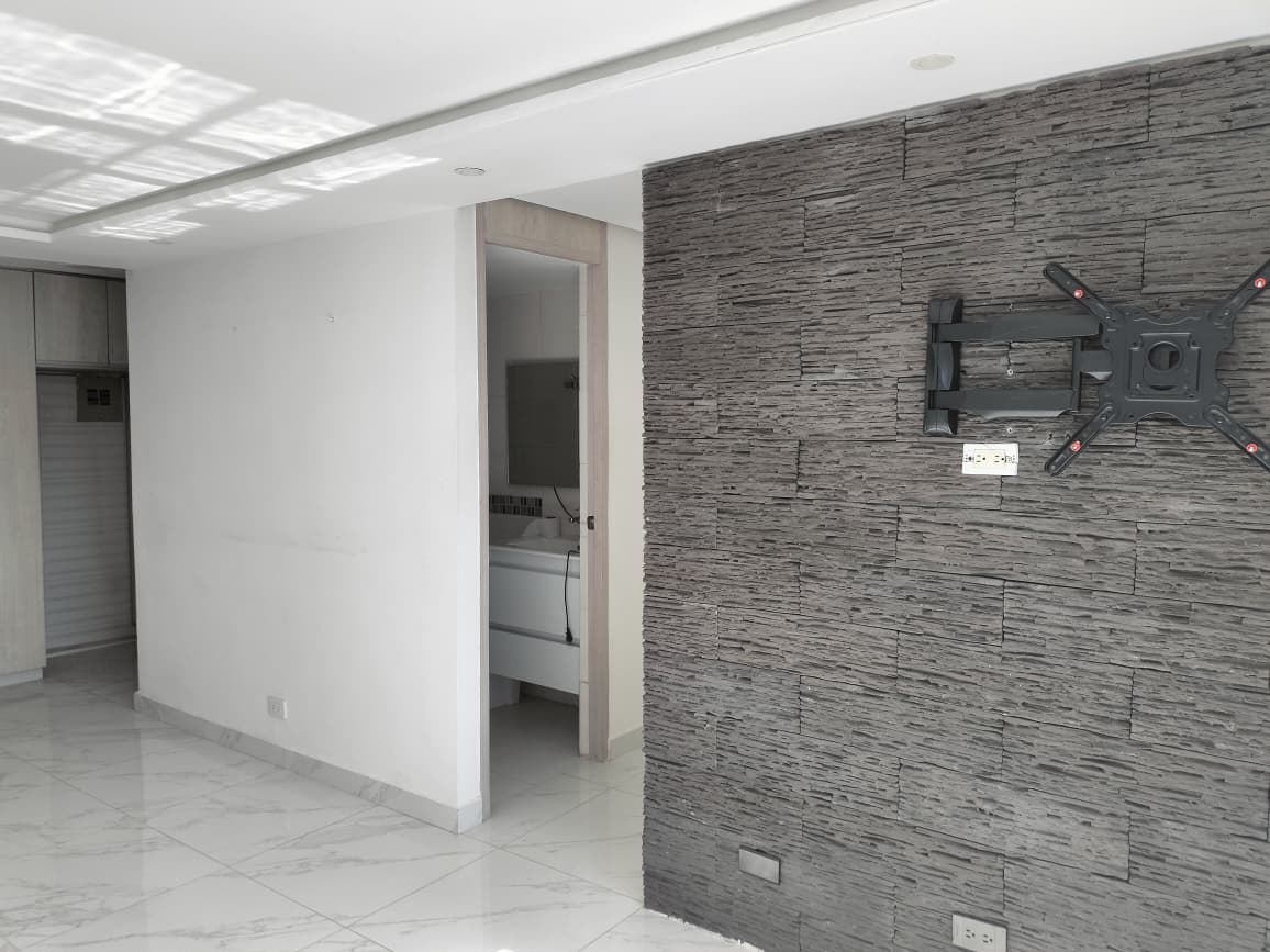 Apartamento en venta en El Poblado, Medellín · foto 4 de 18
