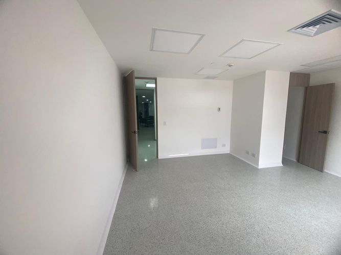 Consultorio en arriendo en San Diego, Medellín, 30 m² · foto 11 de 16