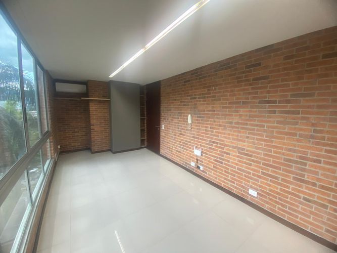 Oficina en arriendo en El Poblado, Medellín, 22 m² · foto 6 de 17