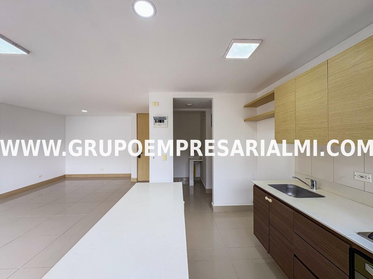 Apartamento en venta en El Poblado, Medellín 3