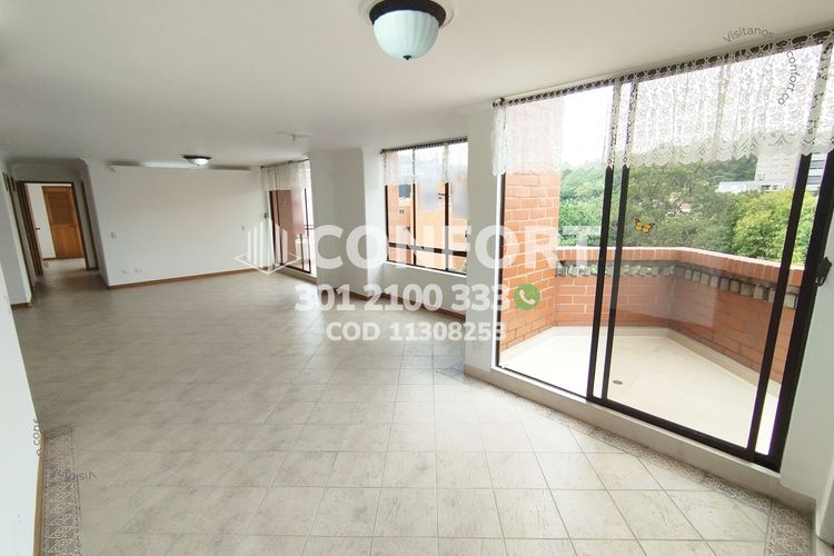 Apartamento de 3 alcobas en arriendo en Conquistadores, Medellín, 100 m² · foto 3 de 24