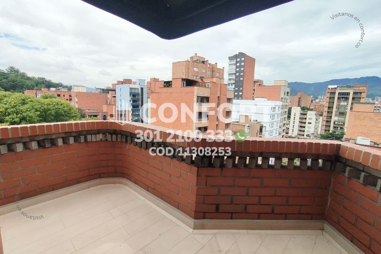 Apartamento de 3 alcobas en arriendo en Conquistadores, Medellín, 100 m² · foto 4 de 24
