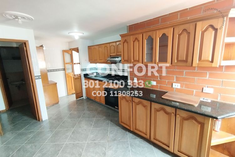 Apartamento de 3 alcobas en arriendo en Conquistadores, Medellín, 100 m² · foto 8 de 24