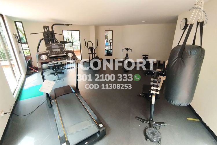 Apartamento de 3 alcobas en arriendo en Conquistadores, Medellín, 100 m² · foto 22 de 24