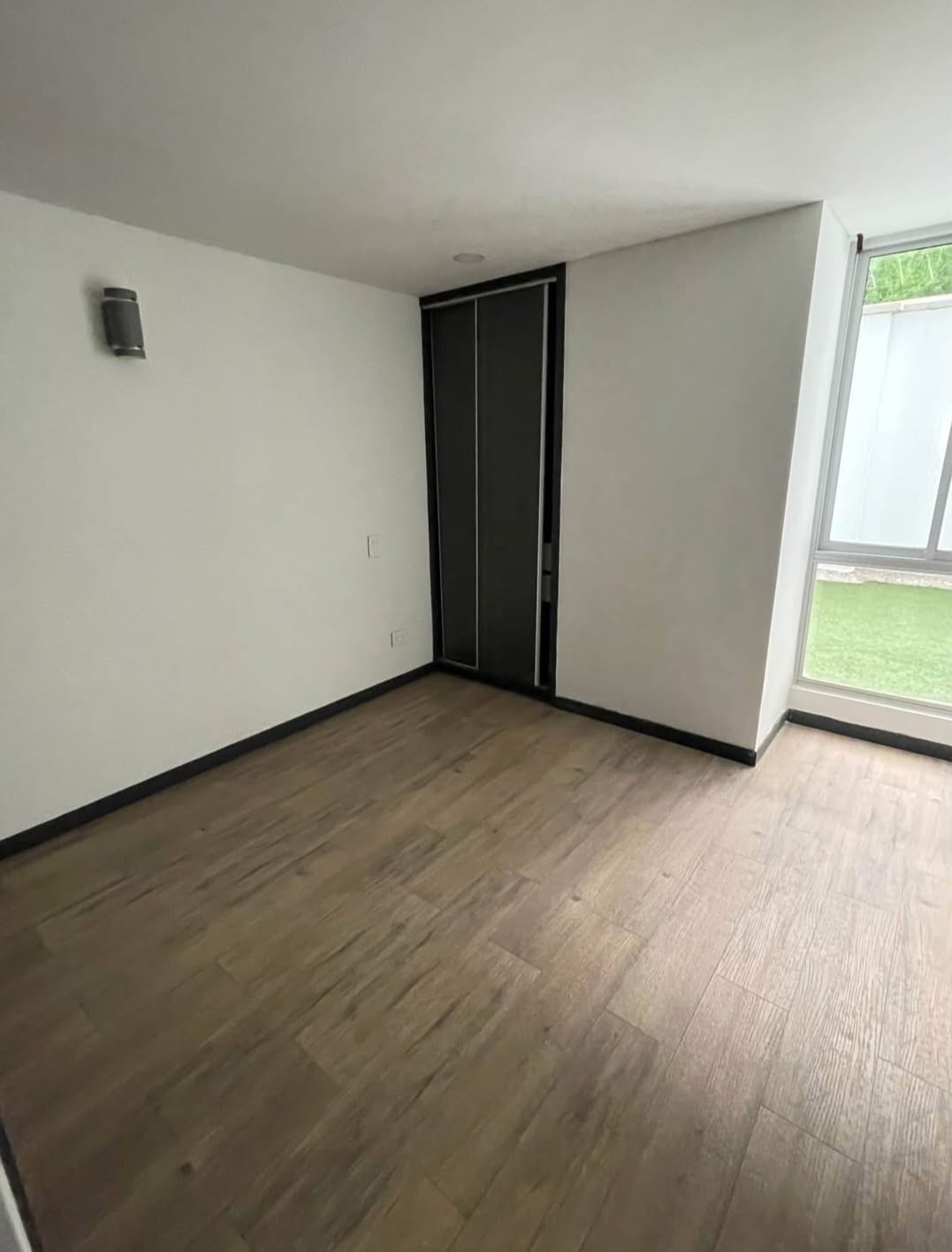 Apartamento en venta en Pinares, Pereira · foto 4 de 9