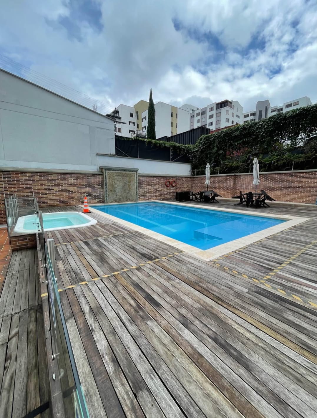 Apartamento en venta en Pinares, Pereira · foto 8 de 9