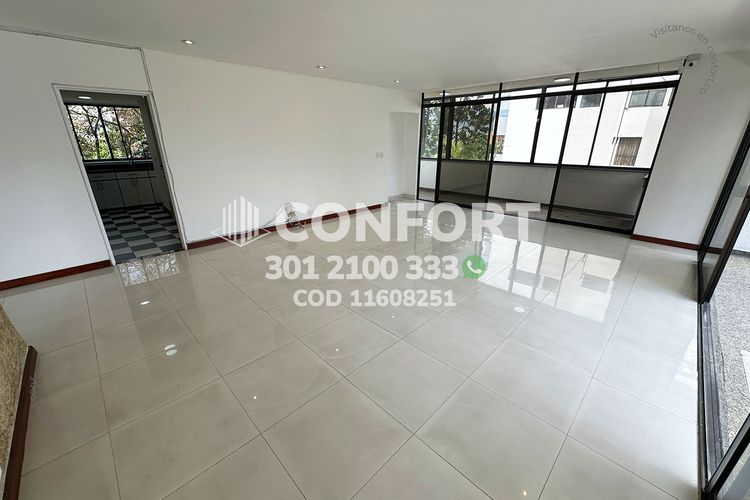 Apartamento de 3 alcobas en arriendo en Los Balsos, Medellín, 200 m² · foto 3 de 24
