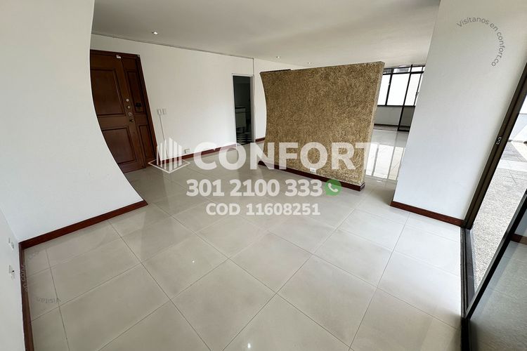 Apartamento de 3 alcobas en arriendo en Los Balsos, Medellín, 200 m² · foto 6 de 24