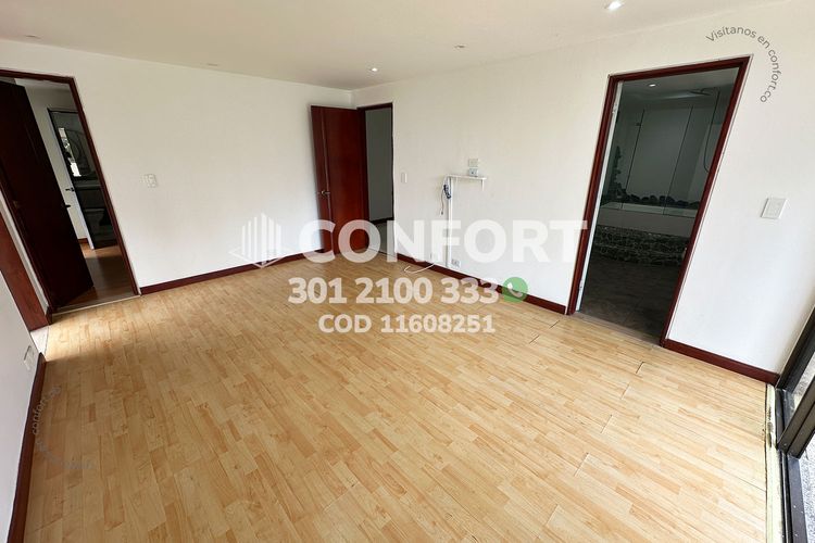 Apartamento de 3 alcobas en arriendo en Los Balsos, Medellín, 200 m² · foto 13 de 24