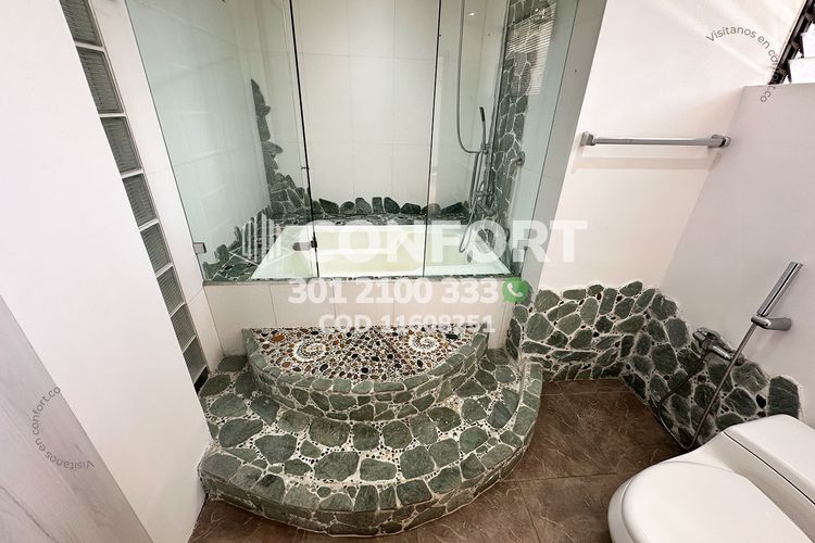 Apartamento de 3 alcobas en arriendo en Los Balsos, Medellín, 200 m² · foto 16 de 24