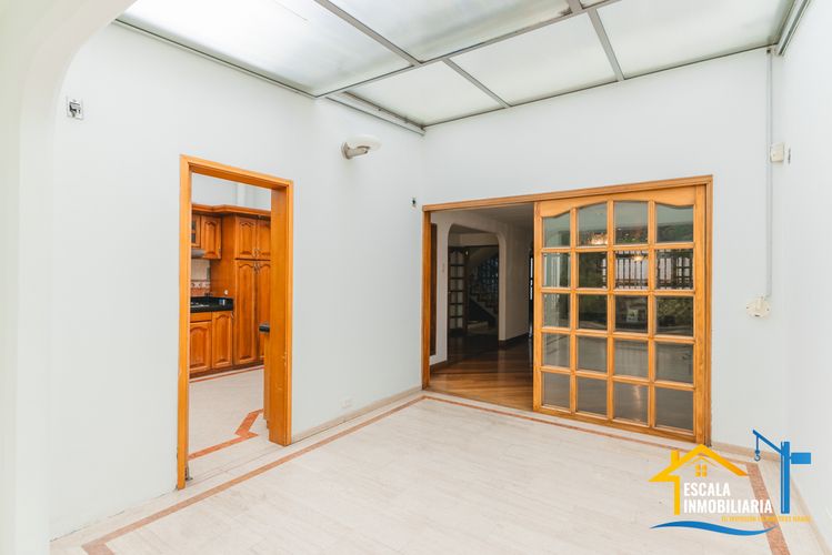 Casa en venta en Santa Paula, Bogotá · foto 8 de 24