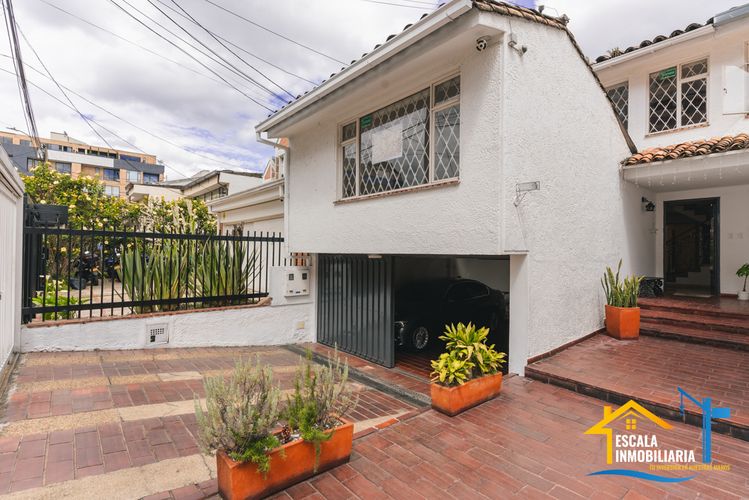 Casa en venta en Santa Paula, Bogotá · foto 12 de 24