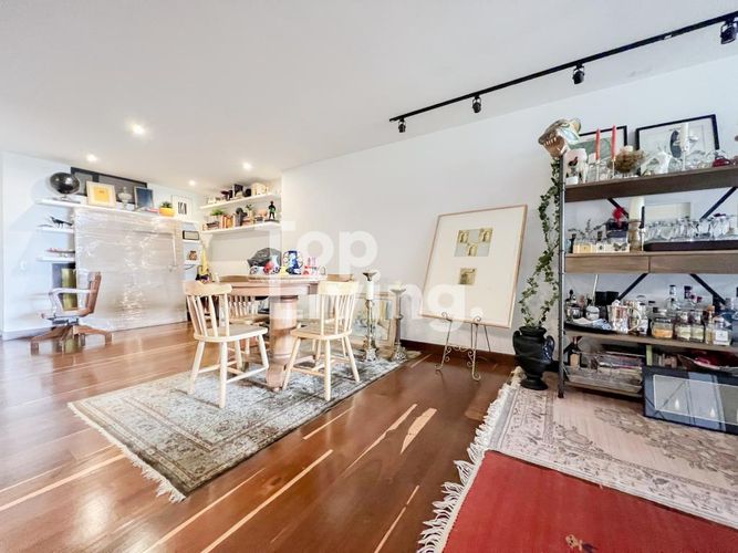 Apartamento de 1 alcoba en venta en Los Rosales, Bogotá, 130 m² · foto 2 de 13
