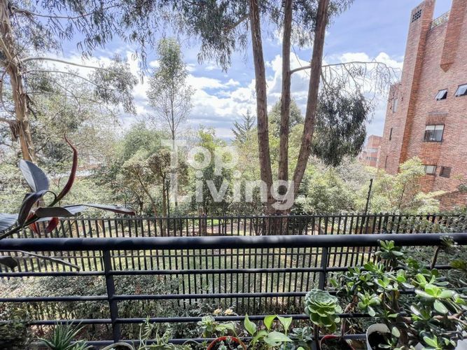 Apartamento de 1 alcoba en venta en Los Rosales, Bogotá, 130 m² · foto 4 de 13