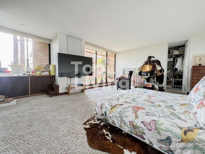 Apartamento de 1 alcoba en venta en Los Rosales, Bogotá, 130 m² · foto 8 de 13
