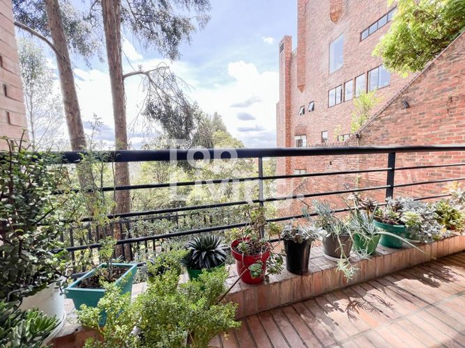 Apartamento de 1 alcoba en venta en Los Rosales, Bogotá, 130 m² · foto 10 de 13