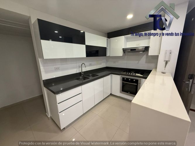 Apartamento de 3 alcobas en venta en Sotomayor, Bucaramanga, 134 m² · foto 2 de 13