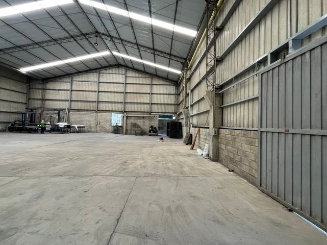 Bodega en arriendo en La Tablaza, La Estrella, 480 m² · foto 2 de 13