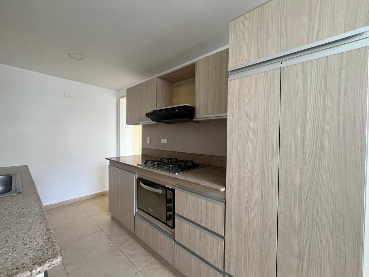 Apartamento en venta en El Poblado, Medellín · foto 5 de 14
