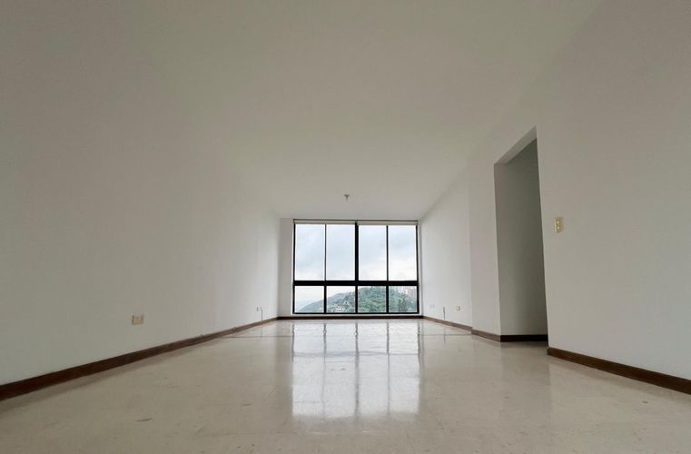 Apartamento de 4 alcobas en venta en Normandia, Cali, 190 m² · foto 8 de 24