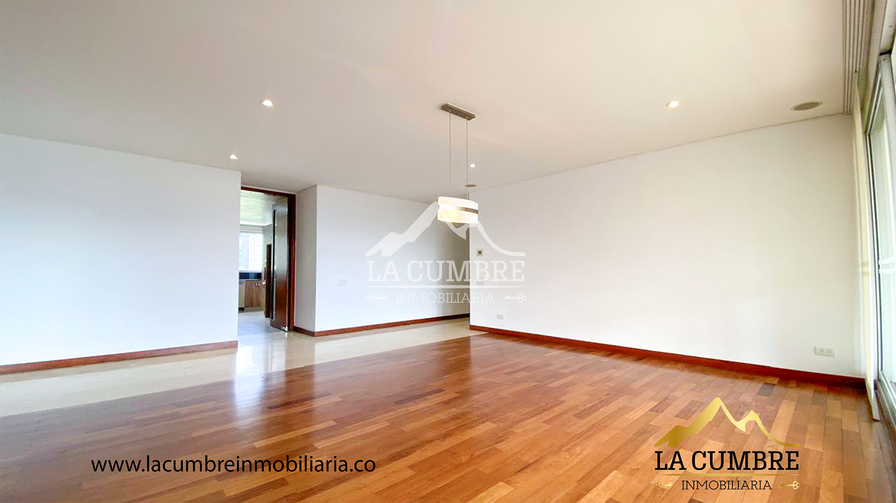 Apartamento en arriendo en El Tesoro, Medellín · foto 3 de 19