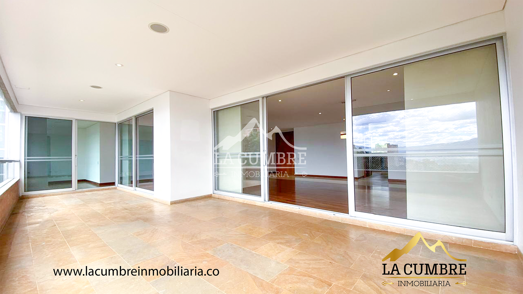 Apartamento en arriendo en El Tesoro, Medellín · foto 4 de 19