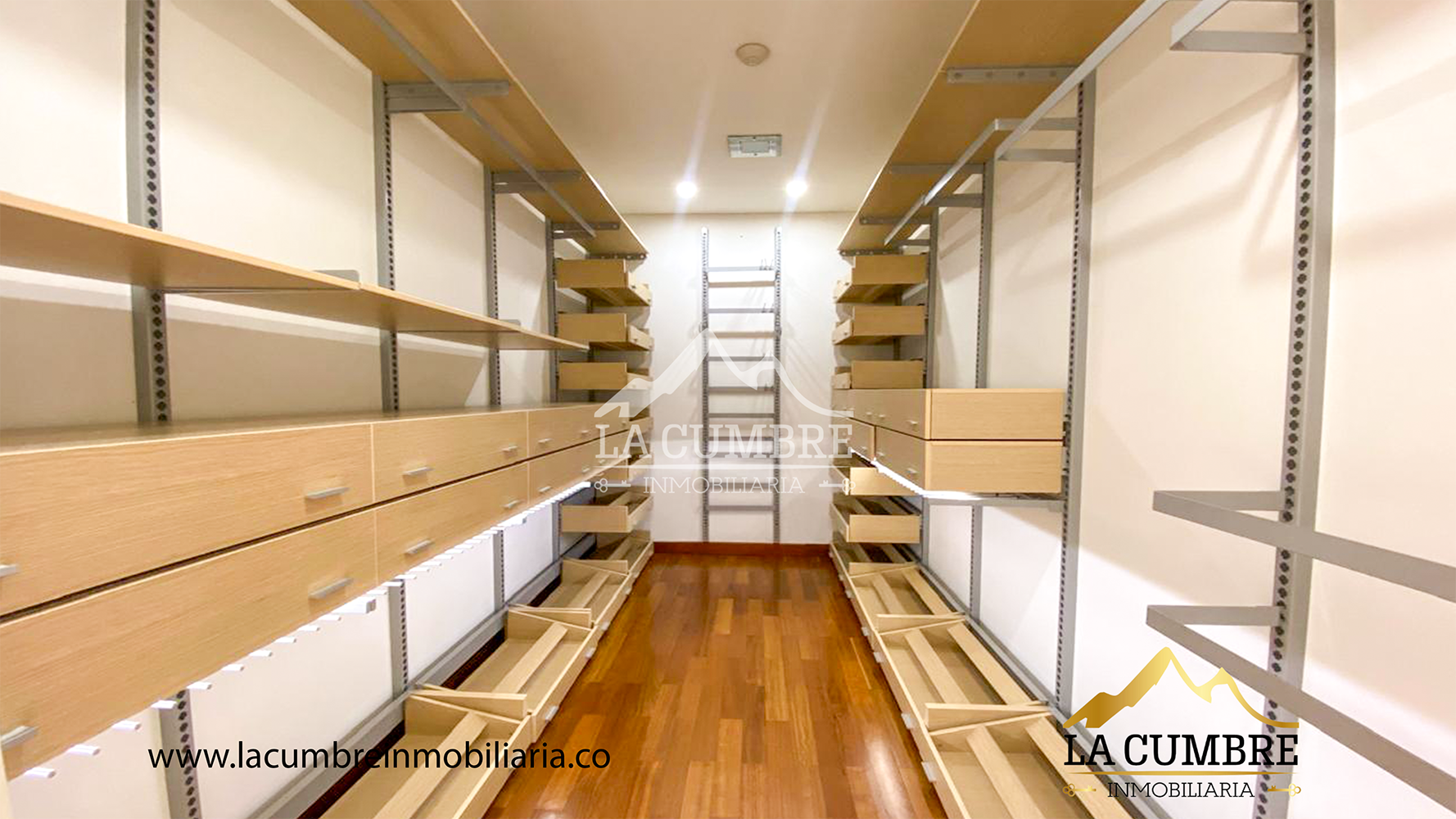 Apartamento en arriendo en El Tesoro, Medellín · foto 17 de 19