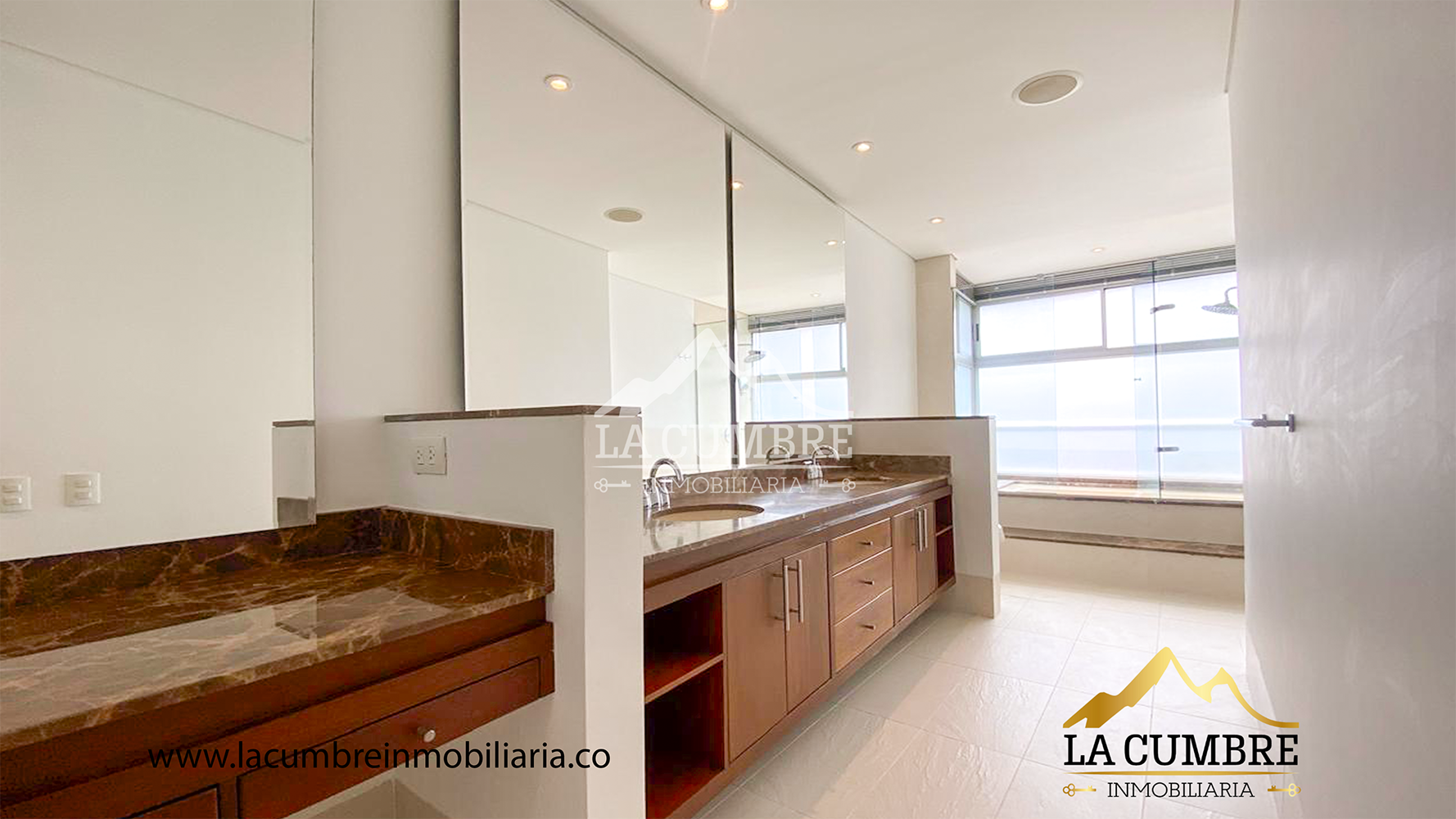 Apartamento en arriendo en El Tesoro, Medellín · foto 18 de 19