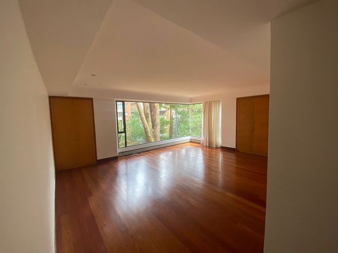 Apartamento de 5 alcobas en arriendo en Bella Vista, Bogotá, 450 m² · foto 23 de 24