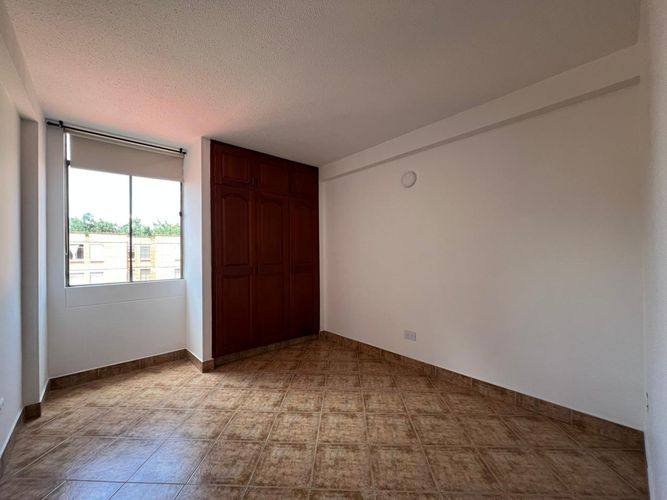 Apartamento de 3 alcobas en arriendo en El Diamante No. 2, Medellín, 84 m² · foto 7 de 12