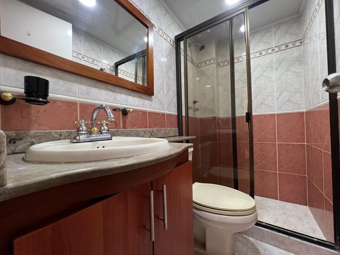 Apartamento de 3 alcobas en arriendo en El Diamante No. 2, Medellín, 84 m² · foto 10 de 12