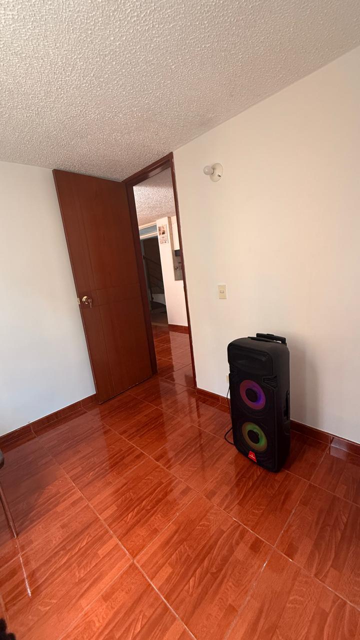 Apartamento en venta en Nuevo Recreo, Bogotá · foto 6 de 11