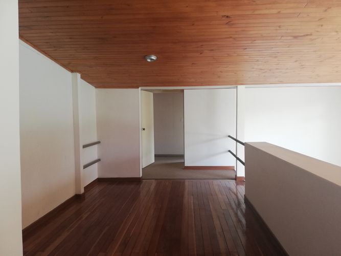 Casa de 5 alcobas en venta en Santa Ana Oriental, Bogotá, 427 m² · foto 19 de 24