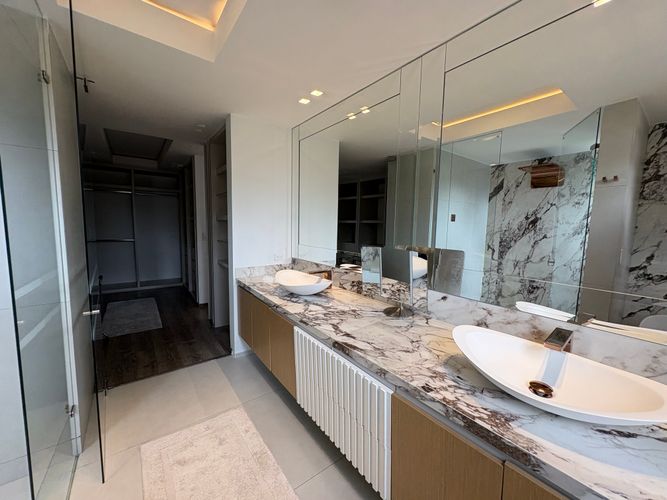 Casa de 6 alcobas en venta en Lagos De Torca, Bogotá, 900 m² · foto 15 de 24
