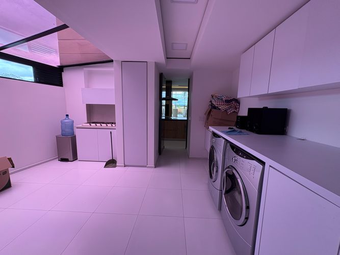 Casa de 6 alcobas en venta en Lagos De Torca, Bogotá, 900 m² · foto 17 de 24