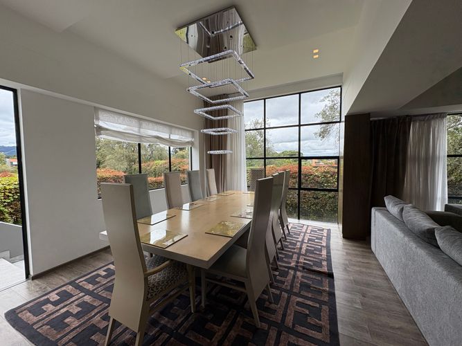 Casa de 6 alcobas en venta en Lagos De Torca, Bogotá, 900 m² · foto 20 de 24