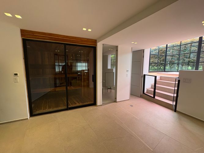 Casa de 6 alcobas en venta en Lagos De Torca, Bogotá, 900 m² · foto 21 de 24