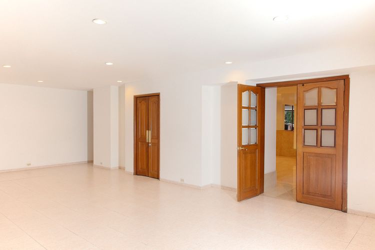 Apartamento de 3 alcobas en venta en Chicó Navarra, Bogotá, 230 m² · foto 21 de 24