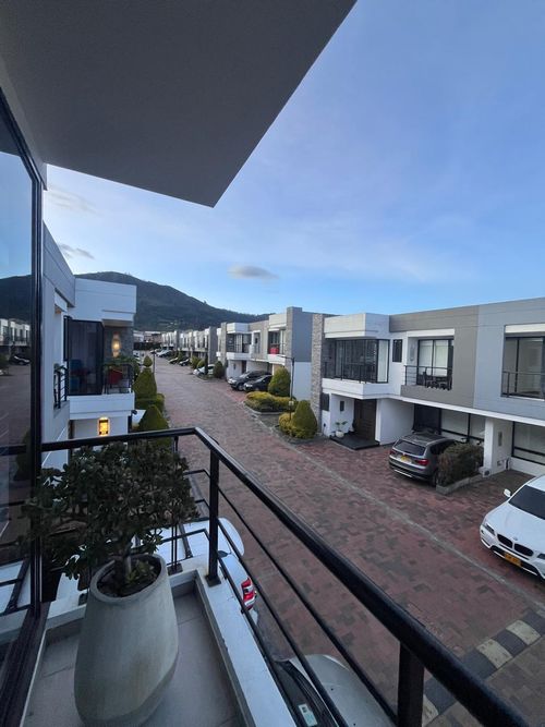 Casa de 3 alcobas en venta en Pueblo Viejo, Cota, 195 m² · foto 15 de 21