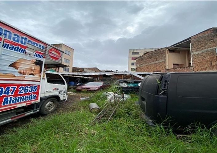 Lote en venta en Champagnat, Cali, 2189 m² · foto 7 de 10