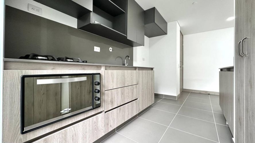 Apartamento de 3 alcobas en venta en Loma Del Esmeraldal, Envigado, 100 m² · foto 4 de 20